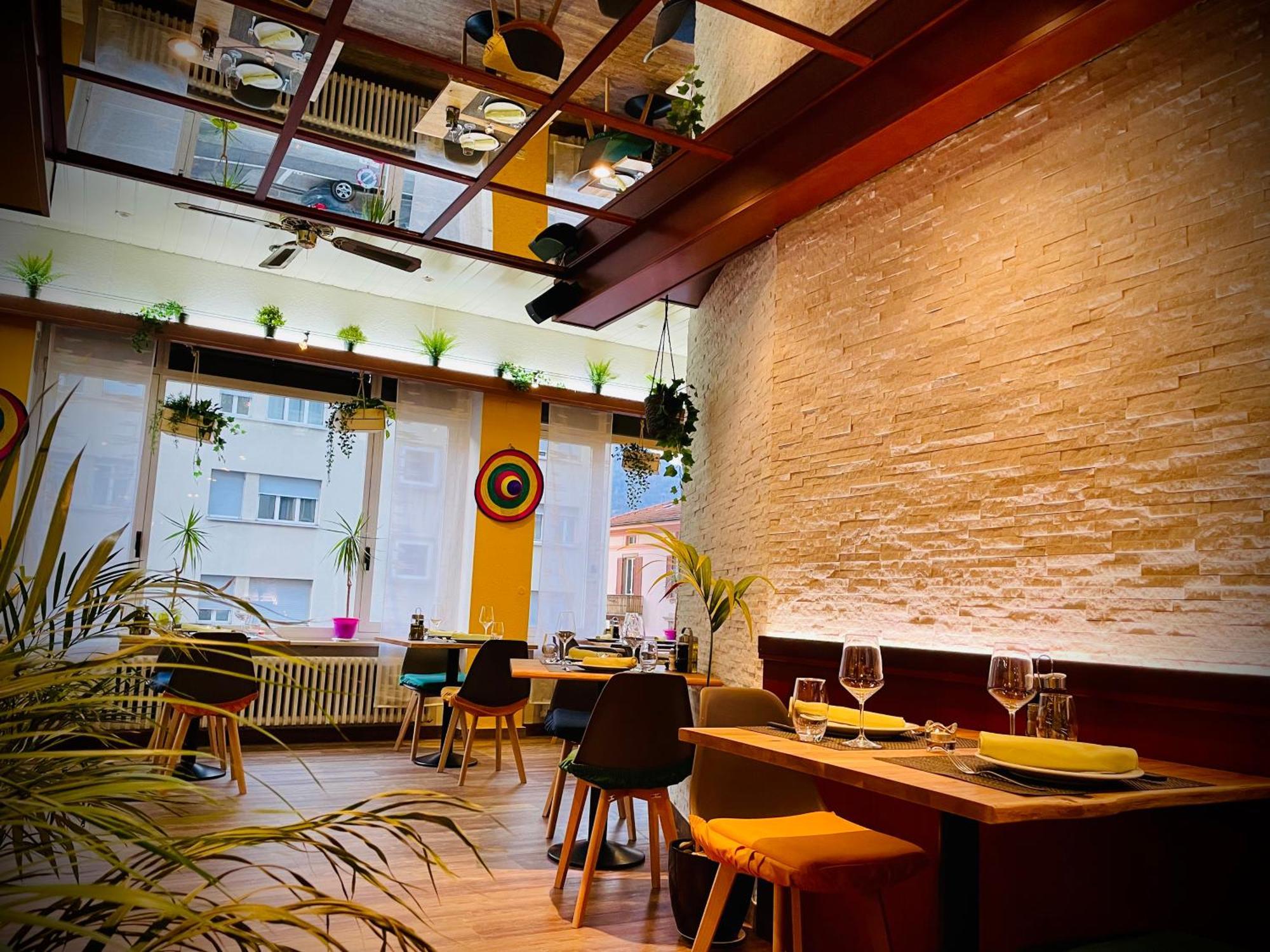 בלינצונה Hotel Gamper מראה חיצוני תמונה