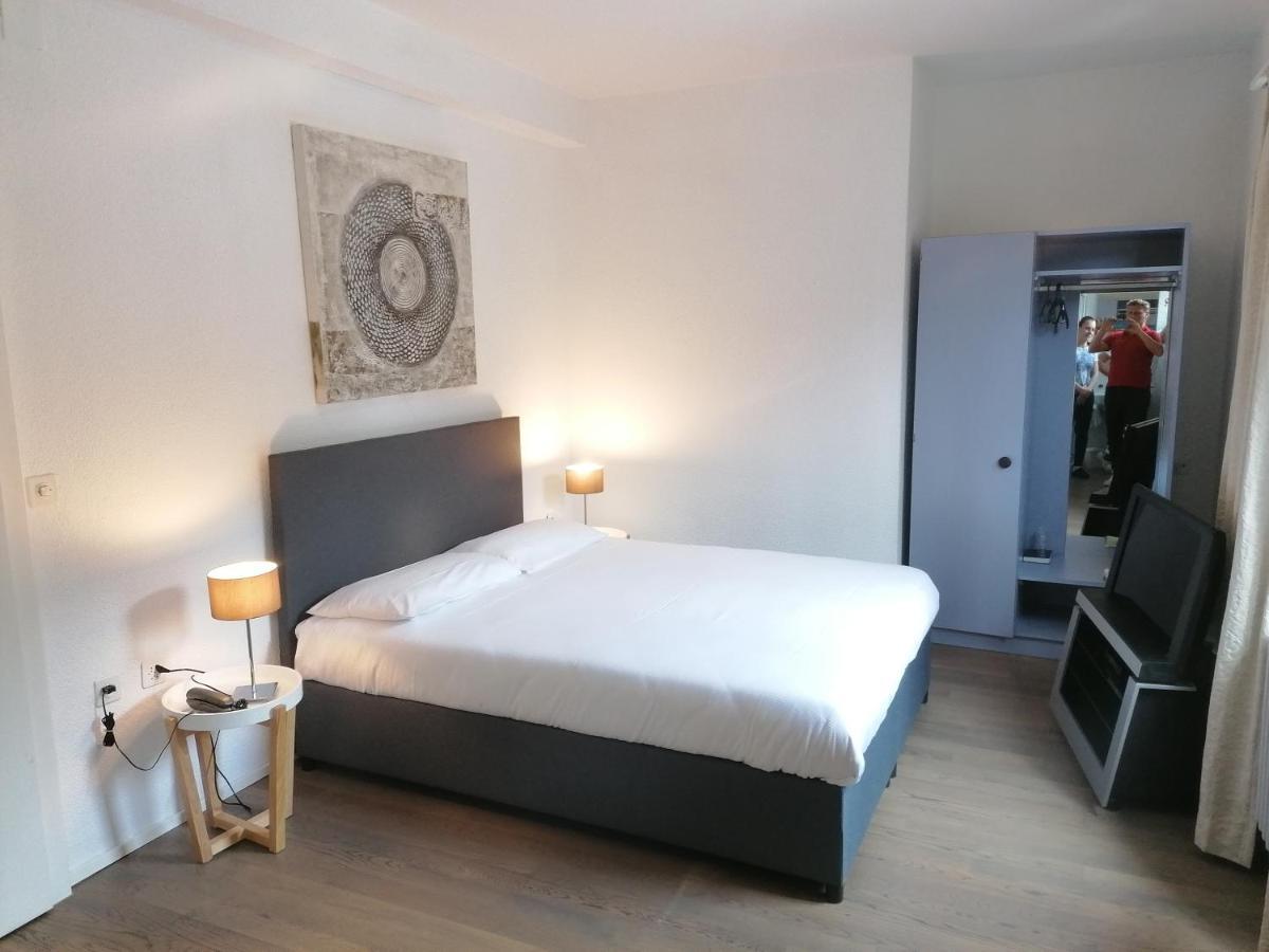 בלינצונה Hotel Gamper מראה חיצוני תמונה